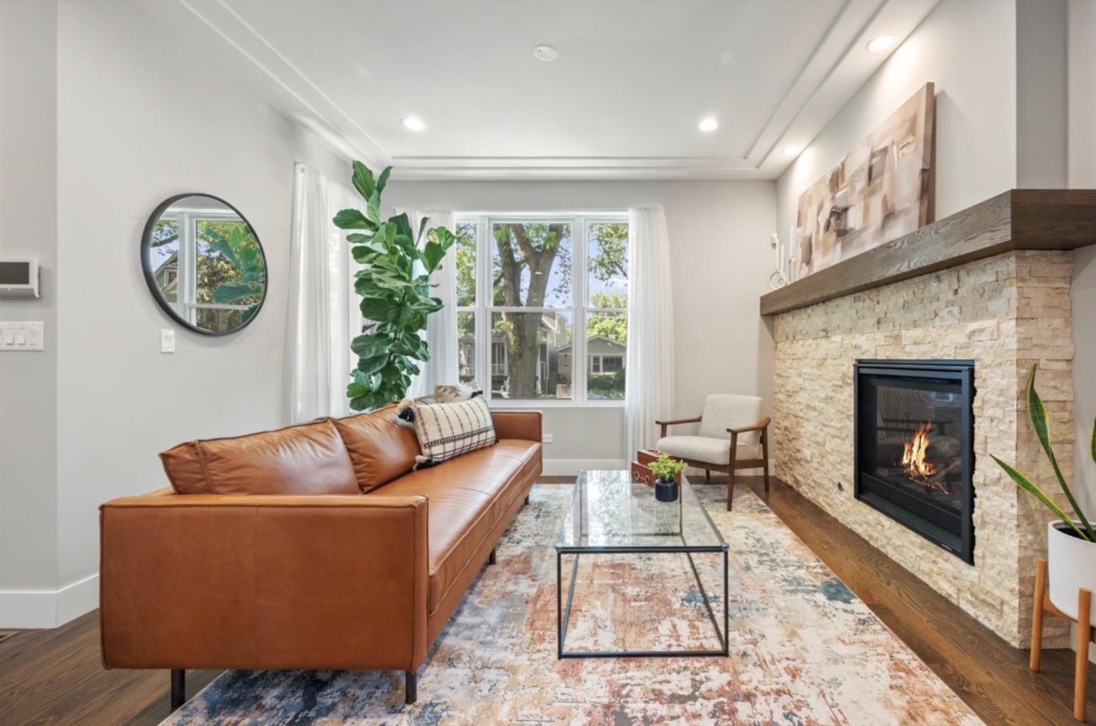 A Winnetka home professionally staged by Home Envy